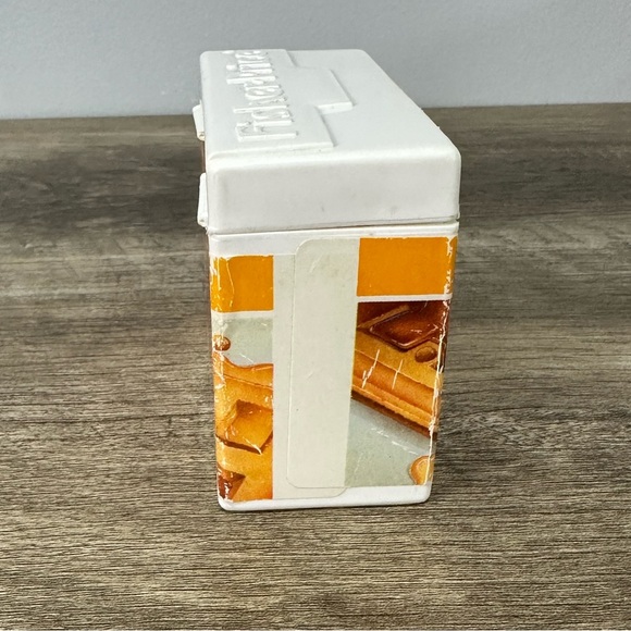 Fisher Price Fun With Food Waffle Box With Two Waffles 1987 - Picture 5 of 8